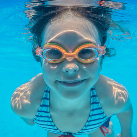 Clases de natación infantil en Madrid