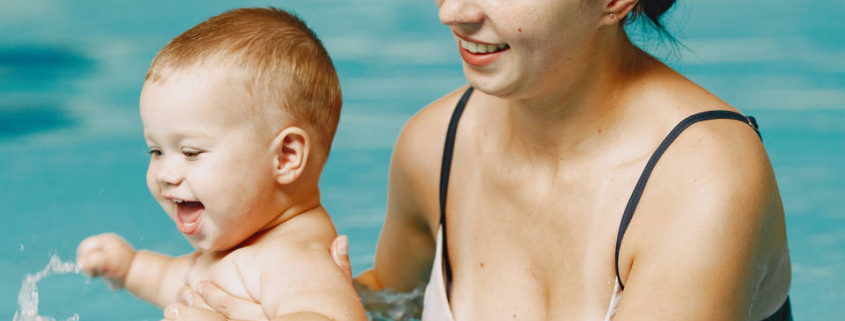 Curso de monitor de natación bebés en UFV Madrid